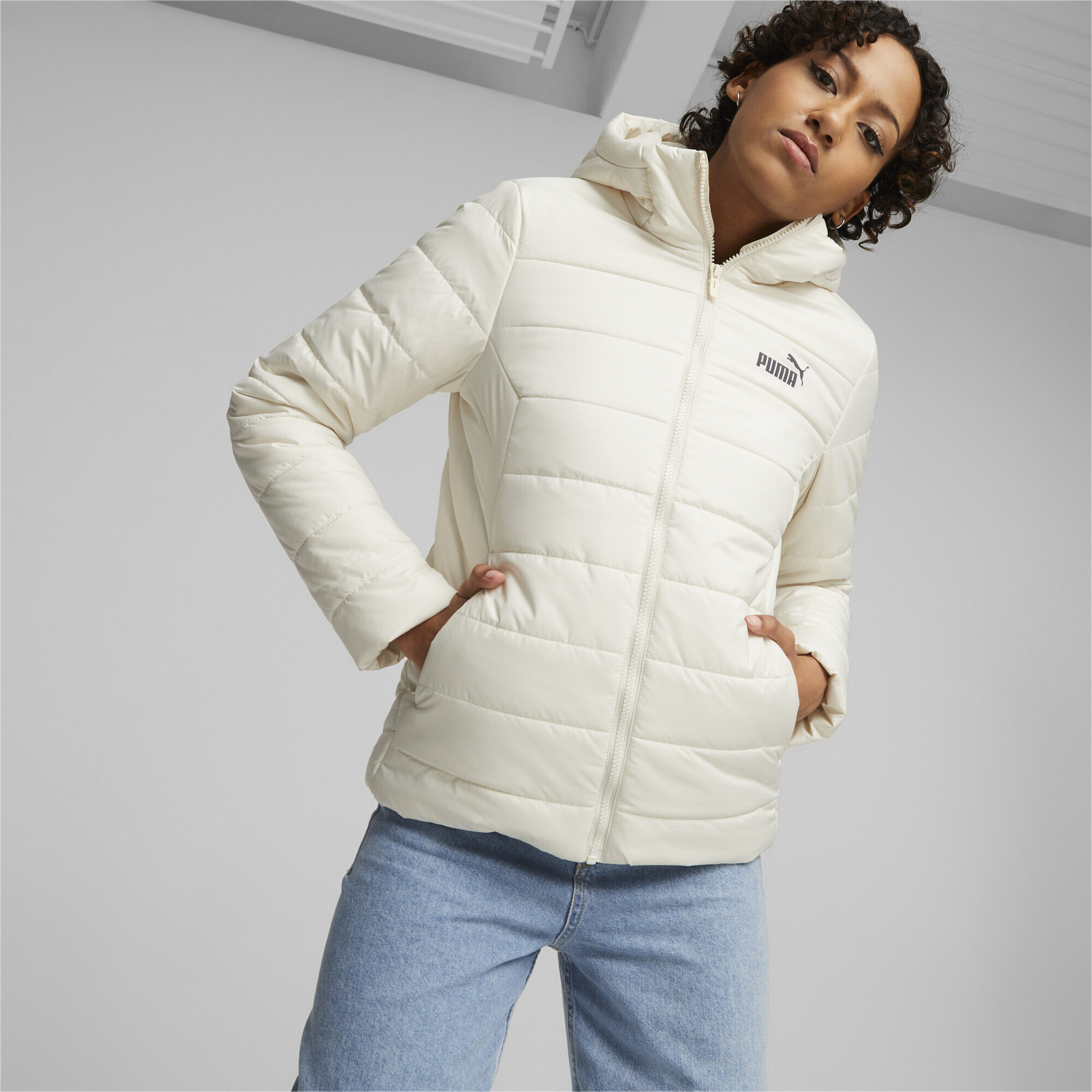 Puma Ess Hooded Padded Jacket in Moldova for the price of 1099